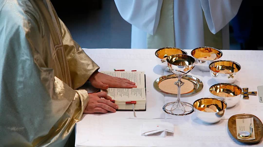 Ile jest modlitw eucharystycznych i jak je wykorzystać w liturgii