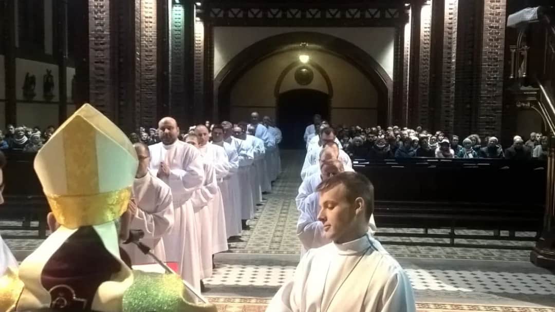 Dlaczego biskup Rzymu jest najwyższym pasterzem Kościoła katolickiego?