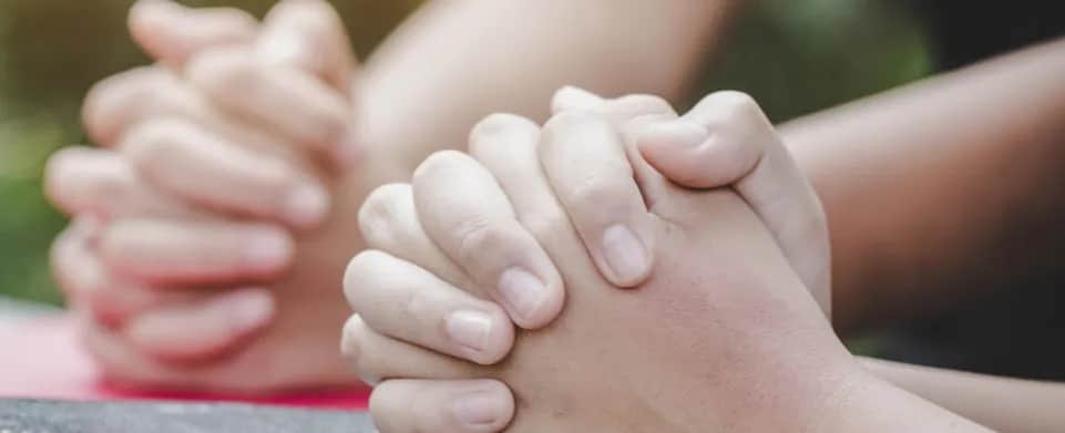 Co to jest modlitwa pańska i jak wpływa na wiarę chrześcijańską